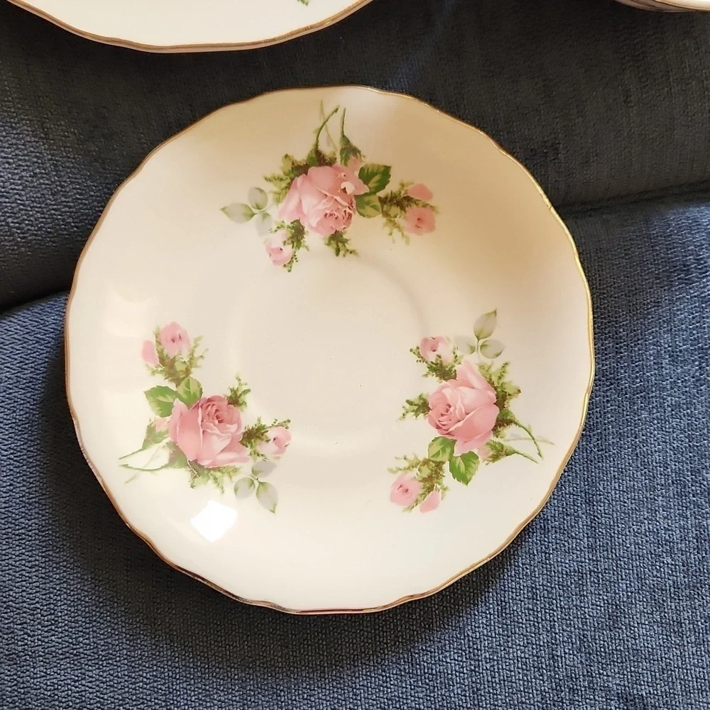 Vintage Canonsburg set of 4 - 3 pieces  Rose Bouquet 22 karat rim cup w/sauser